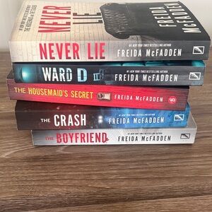 Freida McFadden Book Collection